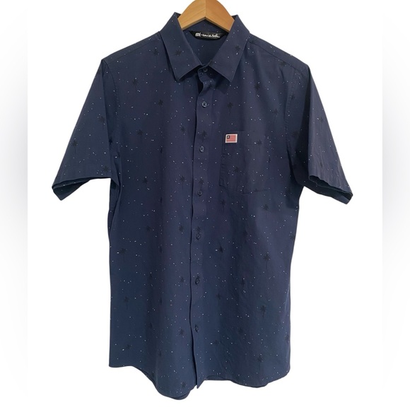 Travis Mathew Other - Travis Mathew Valley Forge button-up shirt patriotic splatter print